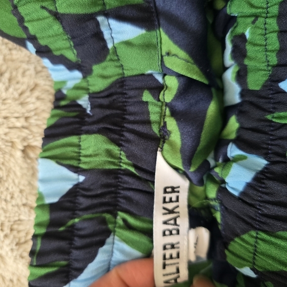 Walter Baker BlackGreen Left Printed Elasstic waist Pullover Straige Pants XL - Picture 7 of 13